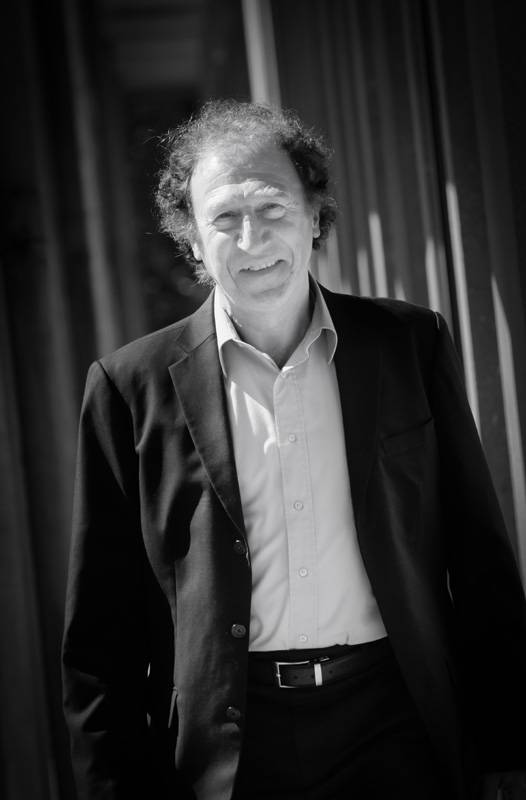 Robert Weisz docteur en management, ancien directeur de l’IAE Aix-Marseille et spécialiste reconnu de l’accompagnement de grands groupes