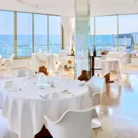 Hôtel 5 étoiles sur la Corniche - Restaurant 3 étoiles mythique, idéal événements corporate Marseille La Corniche 13 Le Petit Nice Passedat